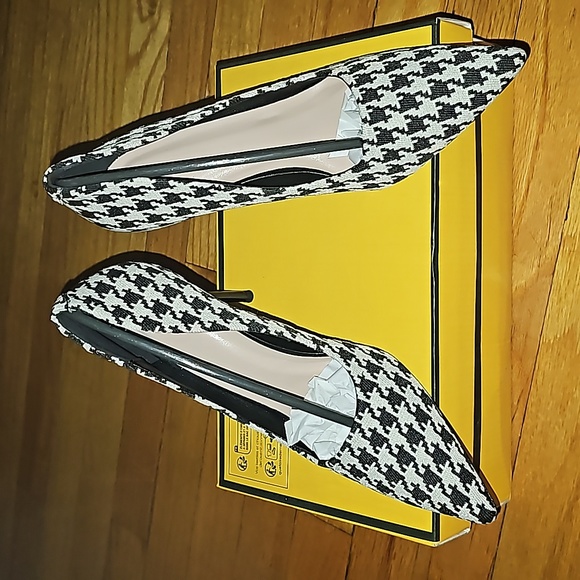 Shoes - Houndstooth Print Women's Heel Size 38 (US 7.5)